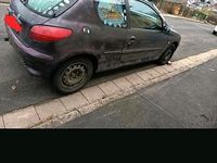 Gebraucht Peugeot 206 75 PS (55 kW) 1998 Andere farben Kleinwagen