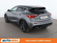 Gebraucht Infiniti Q30 Luxe 211 PS (155 kW) 2018 Grau Limousine