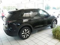 Gebraucht VW Tiguan Life 150 PS (110 kW) 2024 Deepblack perleffekt (schwarz) SUV