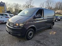 Gebraucht VW Transporter 150 PS (110 kW) 2018 Grau Van