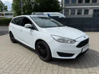 Gebraucht Ford Focus Trend 125 PS (91 kW) 2017 Weiß Limousine