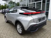 Gebraucht Toyota C-HR 197 PS (144 kW) 2024 Shimmering silver/sz 2vu SUV