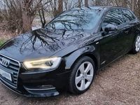 gebraucht Audi A3 1.6 TDI S Line Navi Xenon Keyless - Go _ Drive Select Led