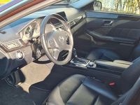 Gebraucht Mercedes E220 Elegance 170 PS (125 kW) 2011 Braun Kombi