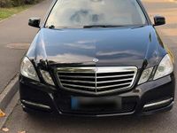 Gebraucht Mercedes E350 265 PS (194 kW) 2012 Schwarz Kombi