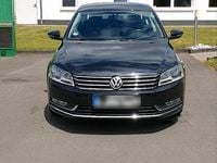 Gebraucht VW Passat 122 PS (89 kW) 2011 Schwarz Limousine