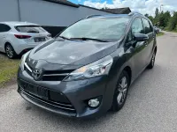 Gebraucht Toyota Verso Touch 147 PS (108 kW) 2015 Grau Van / Kleinbus