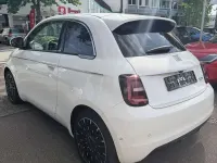 Gebraucht Fiat 500e La Prima 86 kW (118 PS) 2023 Weiss Limousine