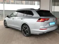 Gebraucht VW Golf VIII R-line 150 PS (110 kW) 2025 Oyster silver metallic Kombi