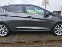 Gebraucht Ford Fiesta Titanium 125 PS (91 kW) 2018 Grau Kleinwagen