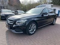 Gebraucht Mercedes C220 170 PS (125 kW) 2017 Schwarz/baltic black Kombi