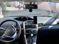 Gebraucht Toyota Verso 150 PS (110 kW) 2015 Grau Van / Kleinbus