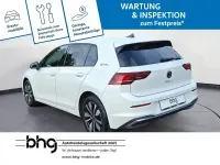 Gebraucht VW Golf VIII Life 150 PS (110 kW) 2025 Weiß Limousine