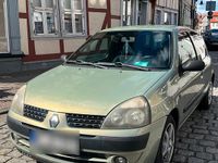 Gebraucht Renault Clio 75 PS (55 kW) 2002 Grün Coupé