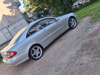 Gebraucht Mercedes CLK240 Elegance 170 PS (125 kW) 2003 Silber Coupé