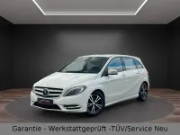 Gebraucht Mercedes B180 122 PS (89 kW) 2014 Weiß Kleinwagen