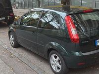 Gebraucht Ford Fiesta 69 PS (50 kW) 2005 Grün Kleinwagen