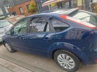 Gebraucht Ford Focus 100 PS (73 kW) 2008 Blau Limousine