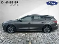 Gebraucht Ford Focus ST-Line X 155 PS (114 kW) 2025 Grau (metallic) Kombi