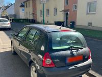 Gebraucht Renault Clio II 98 PS (72 kW) 2005 Schwarz Kleinwagen