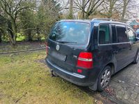 Gebraucht VW Touran 101 PS (74 kW) 2004 Schwarz Van / Kleinbus