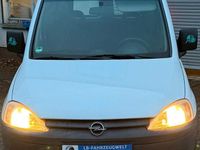 Gebraucht Opel Combo 97 PS (71 kW) 2006 Weiß Van / Kleinbus