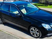 Gebraucht Mercedes E220 Avantgarde 170 PS (125 kW) 2012 Schwarz Limousine