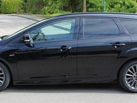Gebraucht Ford Focus ST-Line 125 PS (91 kW) 2018 Schwarz Limousine