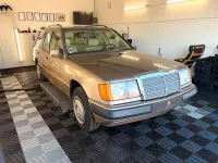 Gebraucht Mercedes E230 132 PS (97 kW) 1990 Beige Kombi