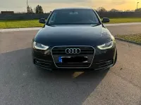 Gebraucht Audi A4 150 PS (110 kW) 2013 Blau Limousine