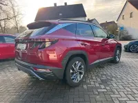 Gebraucht Hyundai Tucson Trend 136 PS (100 kW) 2022 Rot SUV