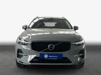 Gebraucht Volvo XC60 Core 250 PS (183 kW) 2024 Vapour grey 740 SUV