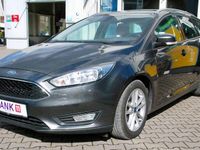 Gebraucht Ford Focus Business Edition 125 PS (91 kW) 2017 Grau Kombi