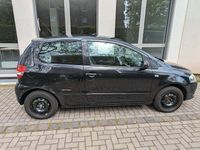 Gebraucht VW Fox 54 PS (39 kW) 2009 Schwarz Kleinwagen