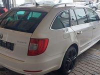 Gebraucht Skoda Superb Elegance 260 PS (191 kW) 2010 Weiß Kombi