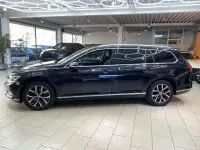 Gebraucht VW Passat Highline 150 PS (110 kW) 2015 Schwarz Kombi