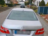 Gebraucht Mercedes E200 136 PS (100 kW) 2010 Grau Limousine