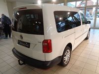 Gebraucht VW Caddy Maxi 102 PS (75 kW) 2017 Weiß Van / Kleinbus