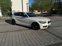 Gebraucht BMW 118 Coupé Sport Line 143 PS (105 kW) 2013 Weiß Coupé