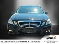 Gebraucht Mercedes E200 Avantgarde 136 PS (100 kW) 2009 Schwarz Kombi