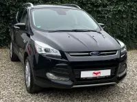 Usado Ford Kuga Titanium 150 HP (110 kW) 2016 Preto SUV