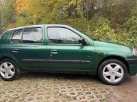 Gebraucht Renault Clio II Basis 58 PS (42 kW) 1999 Grün Limousine
