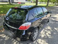 Gebraucht Opel Astra 90 PS (66 kW) 2004 Schwarz Limousine