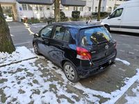 Gebraucht Toyota Yaris 69 PS (50 kW) 2009 Schwarz Kleinwagen