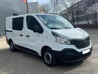 Gebraucht Renault Trafic 2015 Weiß Van / Kleinbus