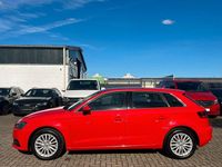 Gebraucht Audi A3 Ambiente 150 PS (110 kW) 2016 Rot Limousine