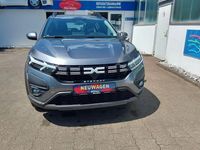 Neu Dacia Sandero Expression 91 PS (66 kW) 2025 Grau Kleinwagen