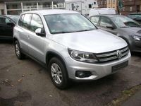 Gebraucht VW Tiguan 140 PS (102 kW) 2011 Reflexsilber metallic SUV