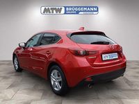 Używany Mazda 3 Inclusive 165 KM (121 kW) 2014 Czerwony Sedan/Limuzyna