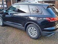 Gebraucht VW Touareg 231 PS (169 kW) 2019 Schwarz SUV